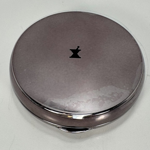 NEW - Perricone MD No Makeup Instant Blur
Primer - 10g / 0.35oz. - Picture 5 of 9